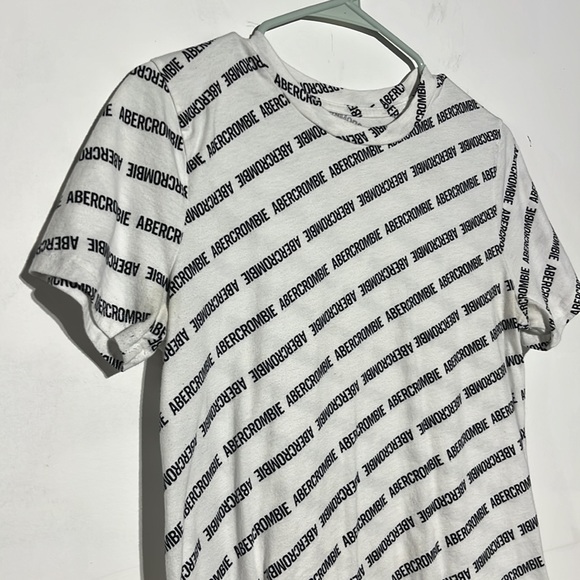 Abercrombie Kids White Abercrombie Graphic Cotton Tee Shirt Size 15/16 - Picture 2 of 5